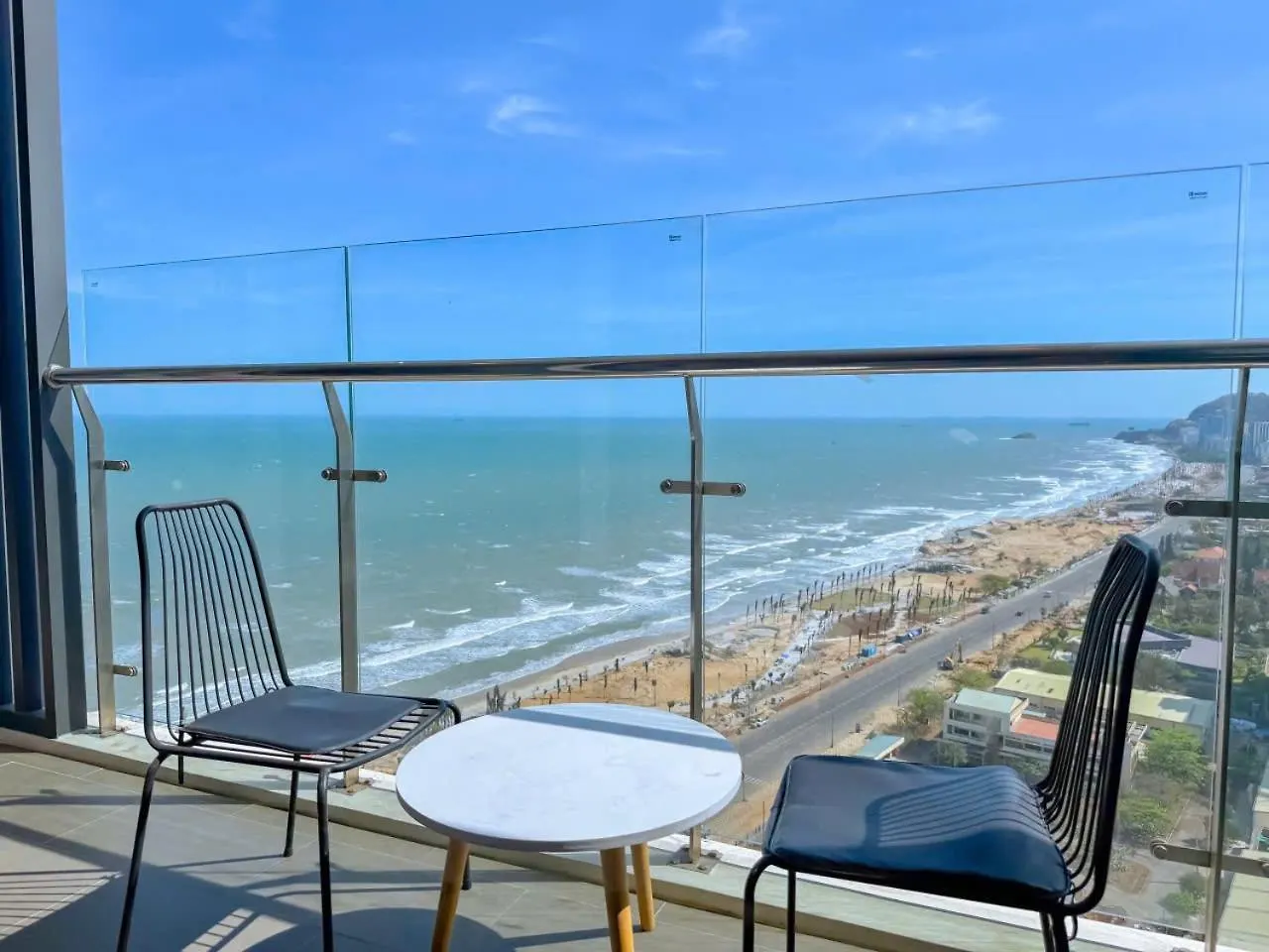 Condotel Csj Luxury Vung Tau Hotel apartamentowy